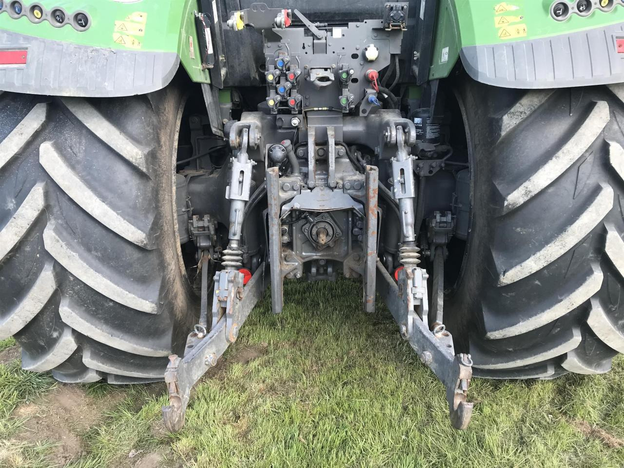 Fendt 724 Vario - 장궤형 트랙터 : 사진 4 Fendt 724 Vario - 장궤형 트랙터 : 사진 4