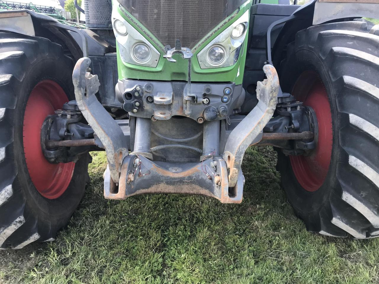 Fendt 828 Vario - 장궤형 트랙터 : 사진 5 Fendt 828 Vario - 장궤형 트랙터 : 사진 5