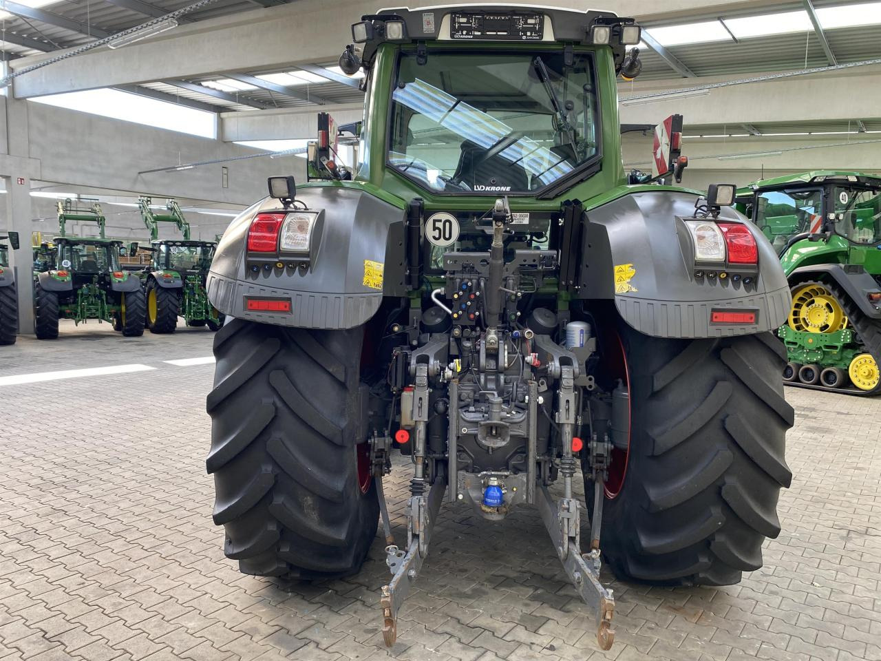 Fendt 933 Vario Profi Plus - 장궤형 트랙터 : 사진 2 Fendt 933 Vario Profi Plus - 장궤형 트랙터 : 사진 2