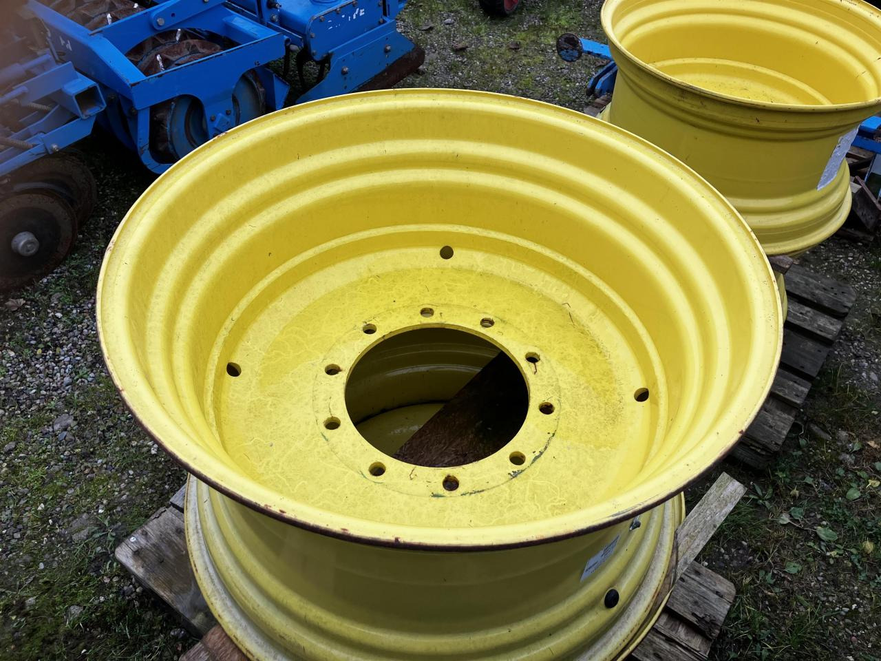 John Deere 18x30 - 타이어 농업용 기계 용 : 사진 2 John Deere 18x30 - 타이어 농업용 기계 용 : 사진 2