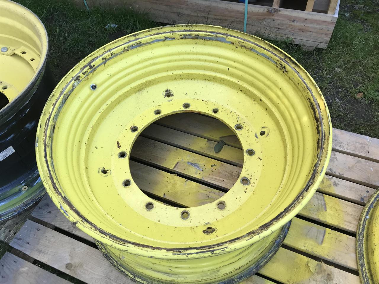 John Deere 18x34 - 타이어 농업용 기계 용 : 사진 3 John Deere 18x34 - 타이어 농업용 기계 용 : 사진 3