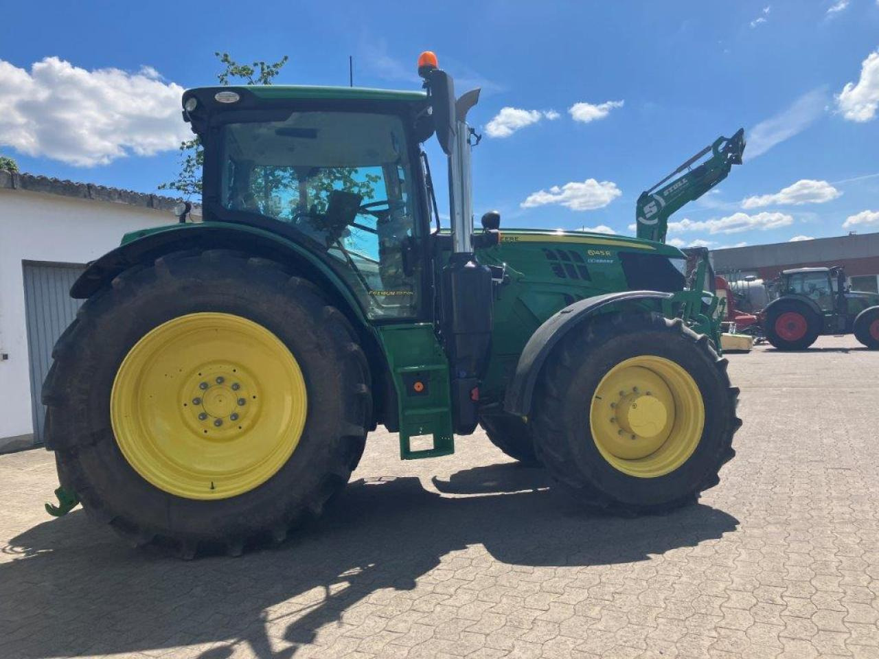 John Deere 6145R - 장궤형 트랙터 : 사진 3 John Deere 6145R - 장궤형 트랙터 : 사진 3