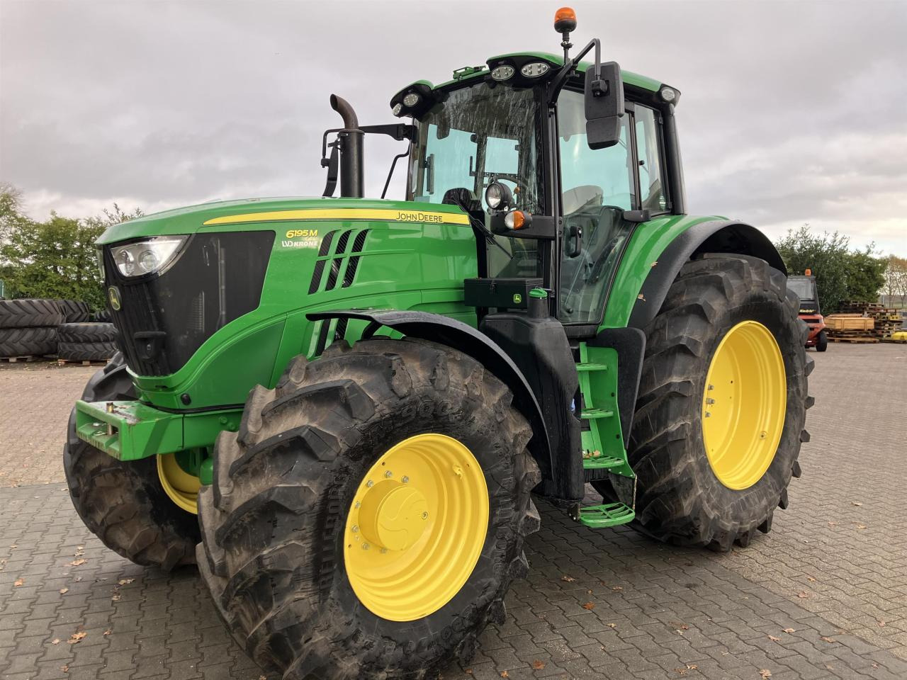 John Deere 6195M - 장궤형 트랙터 : 사진 2 John Deere 6195M - 장궤형 트랙터 : 사진 2