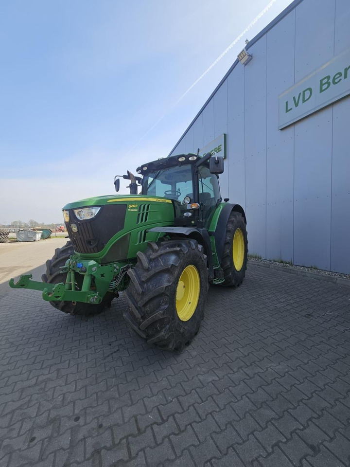 John Deere 6210R - 장궤형 트랙터 : 사진 5 John Deere 6210R - 장궤형 트랙터 : 사진 5