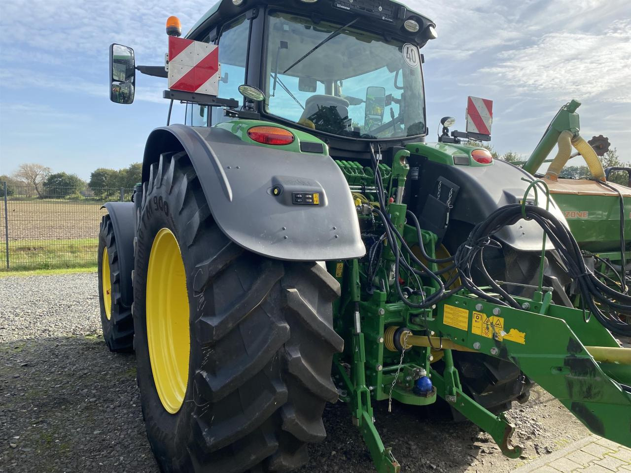 John Deere 6215R - 장궤형 트랙터 : 사진 3 John Deere 6215R - 장궤형 트랙터 : 사진 3