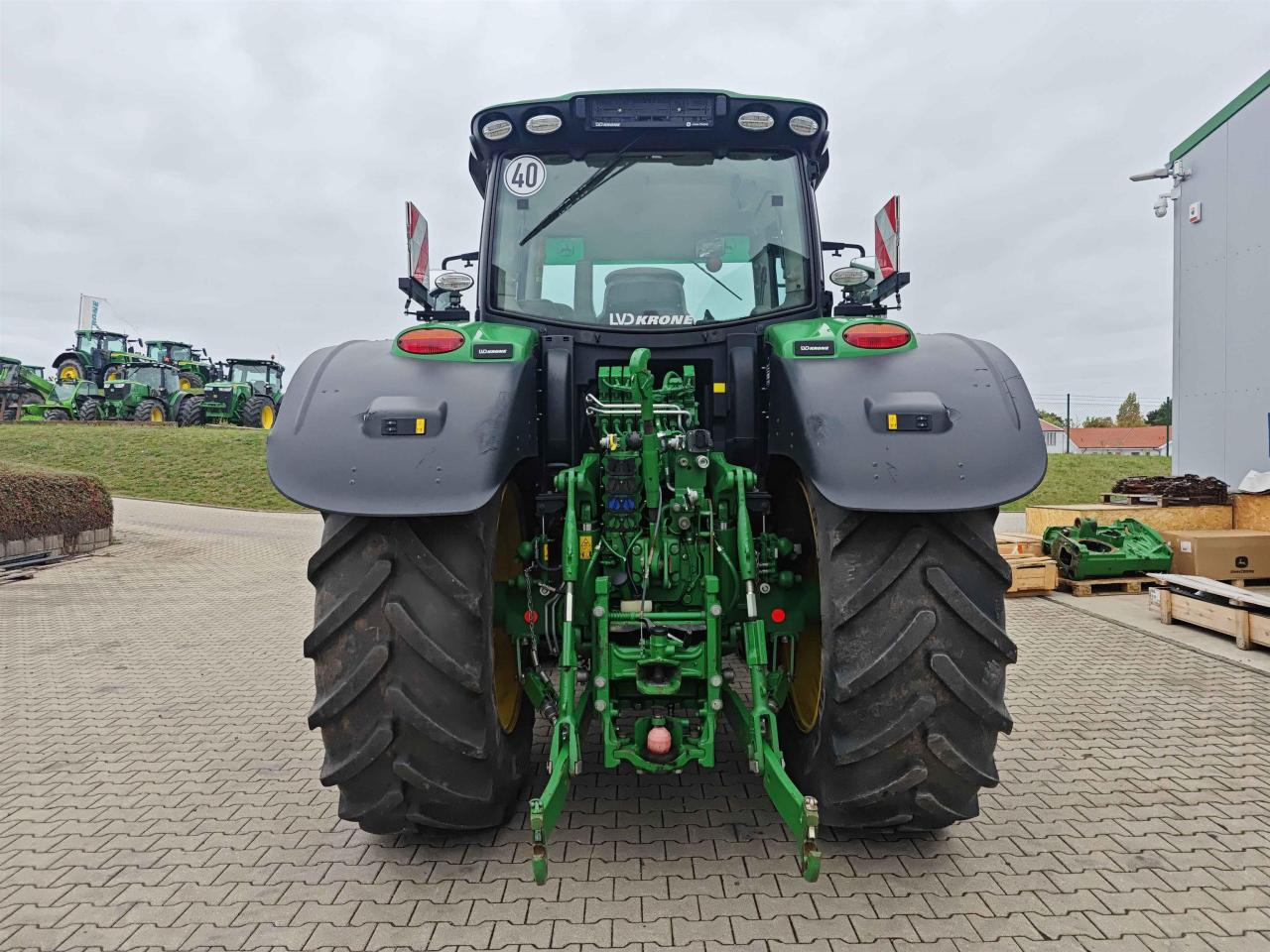John Deere 6215R - 장궤형 트랙터 : 사진 4 John Deere 6215R - 장궤형 트랙터 : 사진 4
