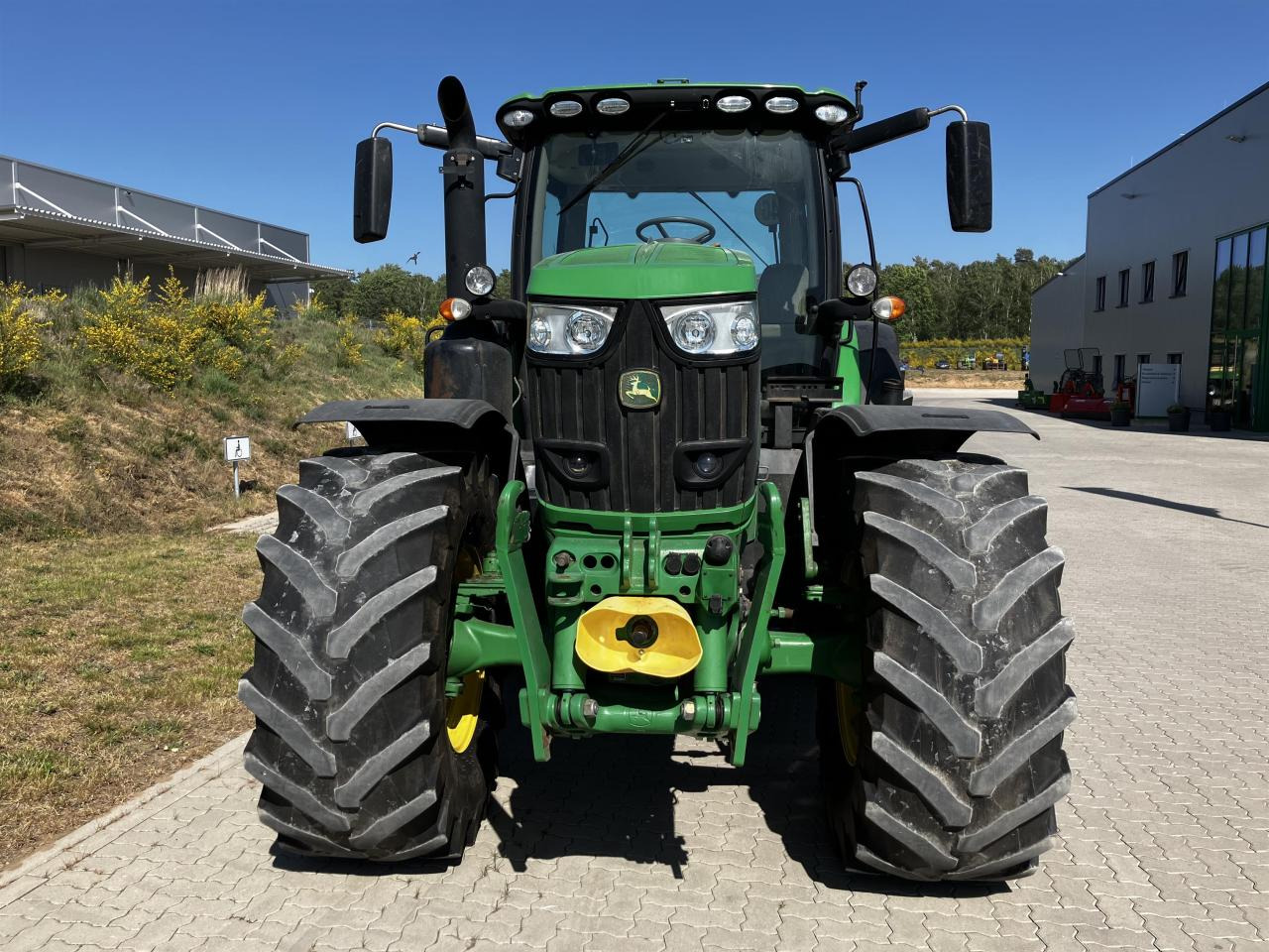 John Deere 6215R - 장궤형 트랙터 : 사진 3 John Deere 6215R - 장궤형 트랙터 : 사진 3