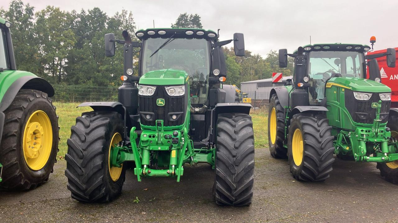 John Deere 6230R - 장궤형 트랙터 : 사진 5 John Deere 6230R - 장궤형 트랙터 : 사진 5