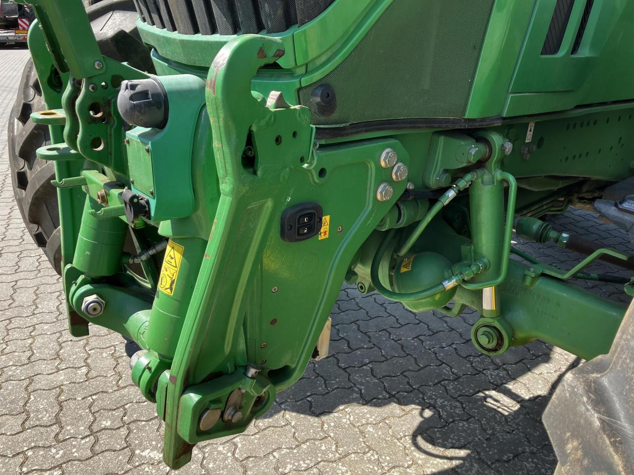 John Deere 6230R - 장궤형 트랙터 : 사진 4 John Deere 6230R - 장궤형 트랙터 : 사진 4
