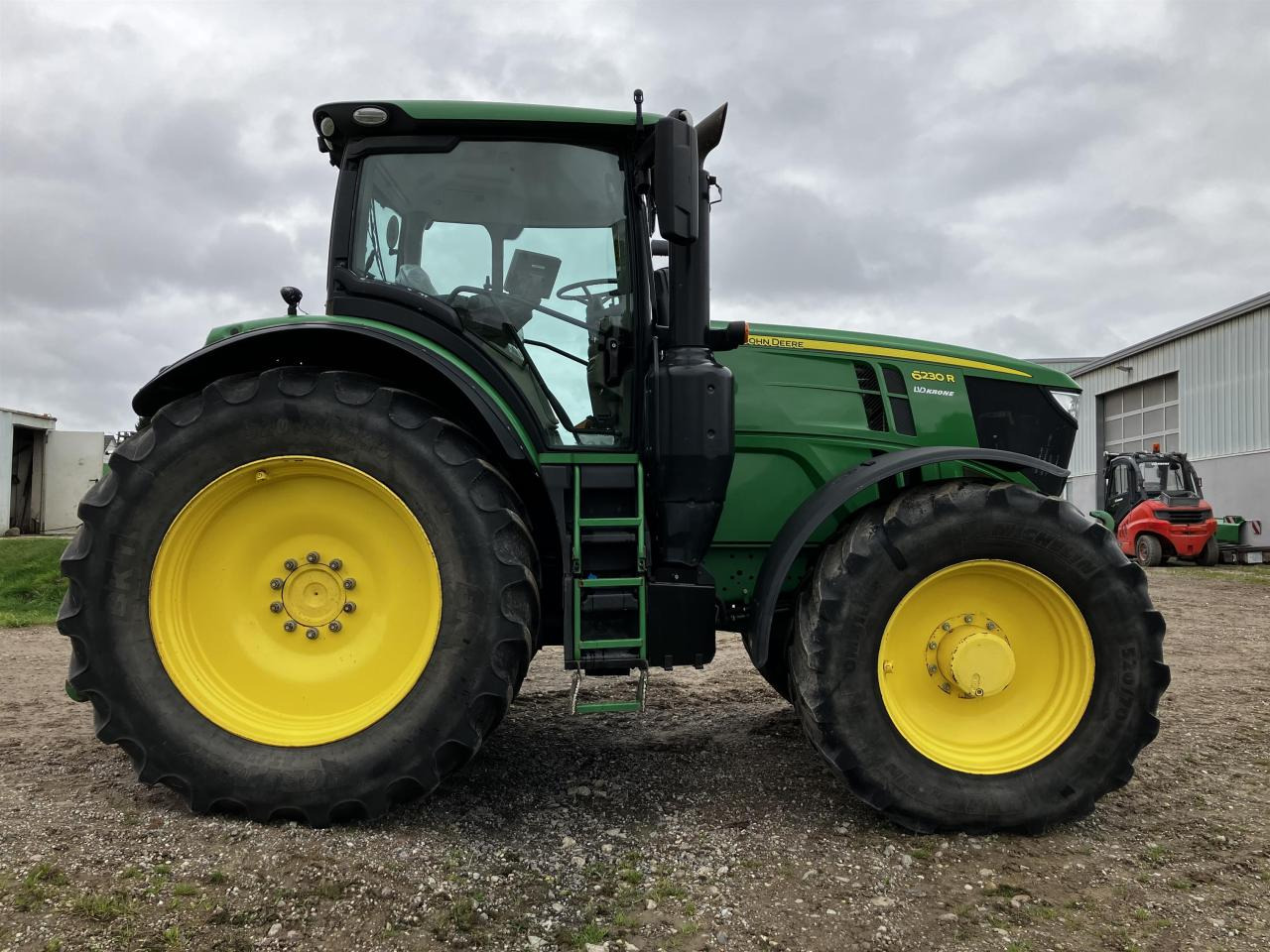 John Deere 6230R - 장궤형 트랙터 : 사진 2 John Deere 6230R - 장궤형 트랙터 : 사진 2