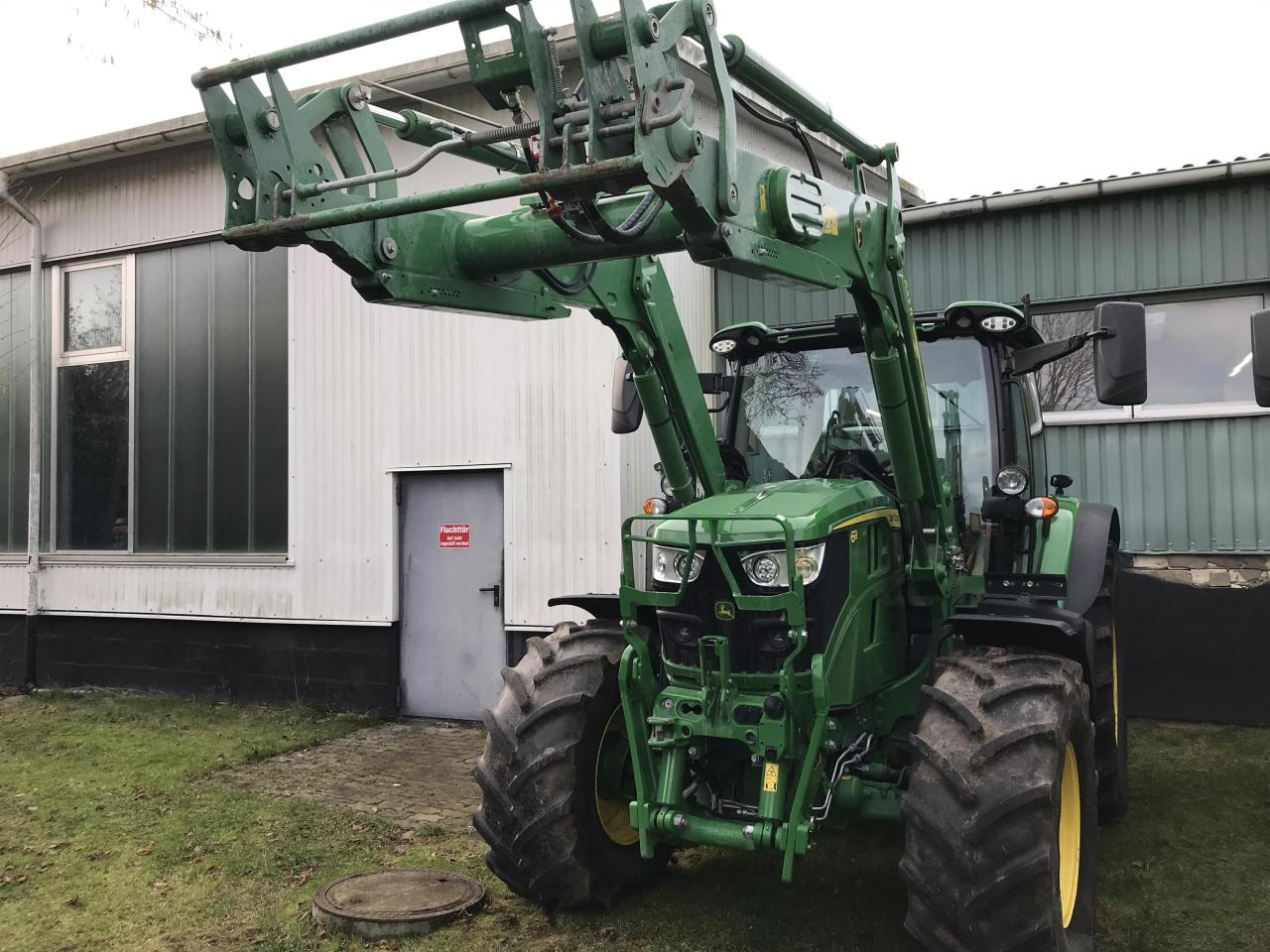 John Deere 6R 140 - 장궤형 트랙터 : 사진 1 John Deere 6R 140 - 장궤형 트랙터 : 사진 1