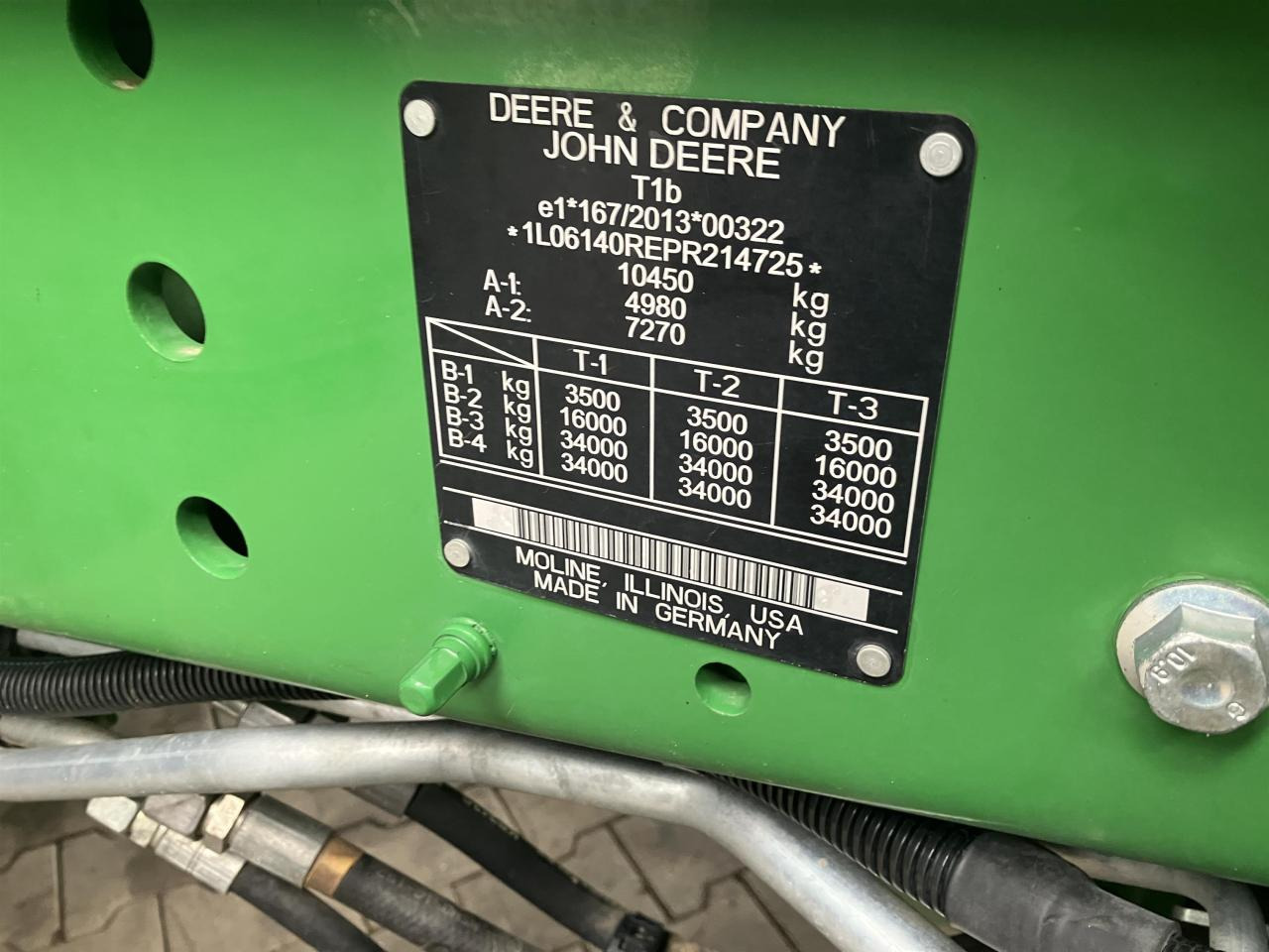 John Deere 6R 140 - 장궤형 트랙터 : 사진 4 John Deere 6R 140 - 장궤형 트랙터 : 사진 4