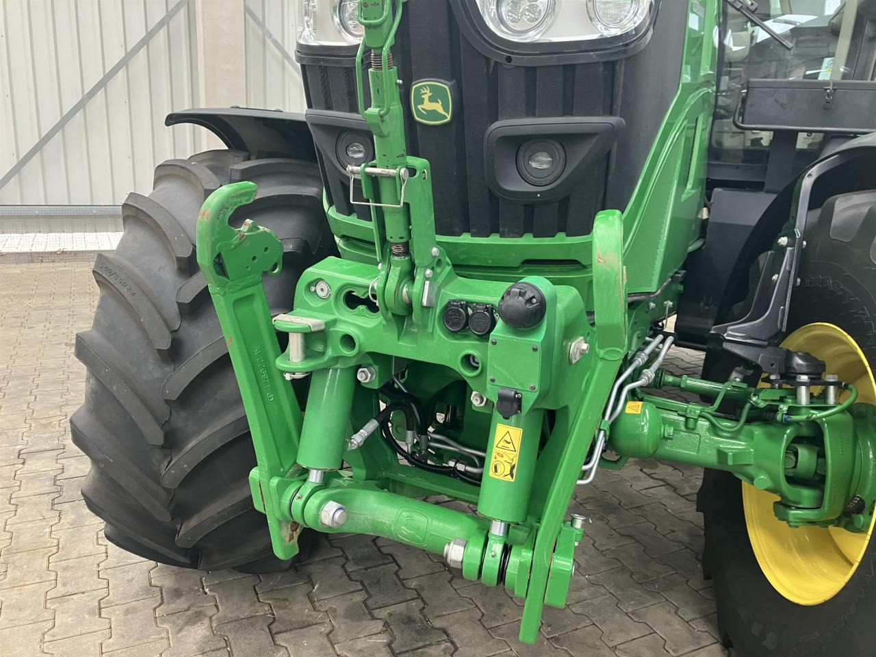 John Deere 6R 140 - 장궤형 트랙터 : 사진 3 John Deere 6R 140 - 장궤형 트랙터 : 사진 3