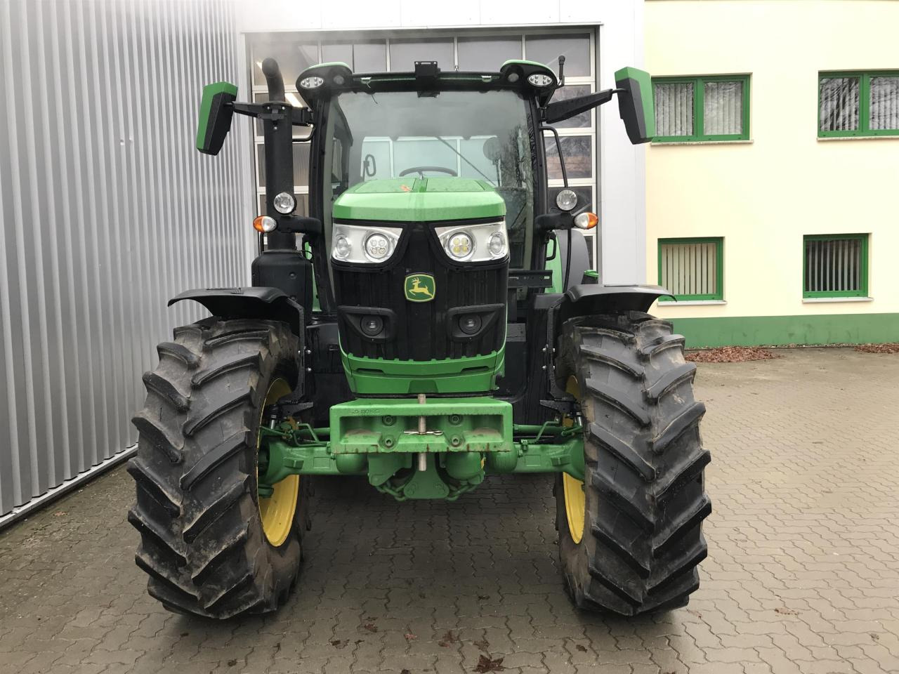 John Deere 6R 155 - 장궤형 트랙터 : 사진 4 John Deere 6R 155 - 장궤형 트랙터 : 사진 4