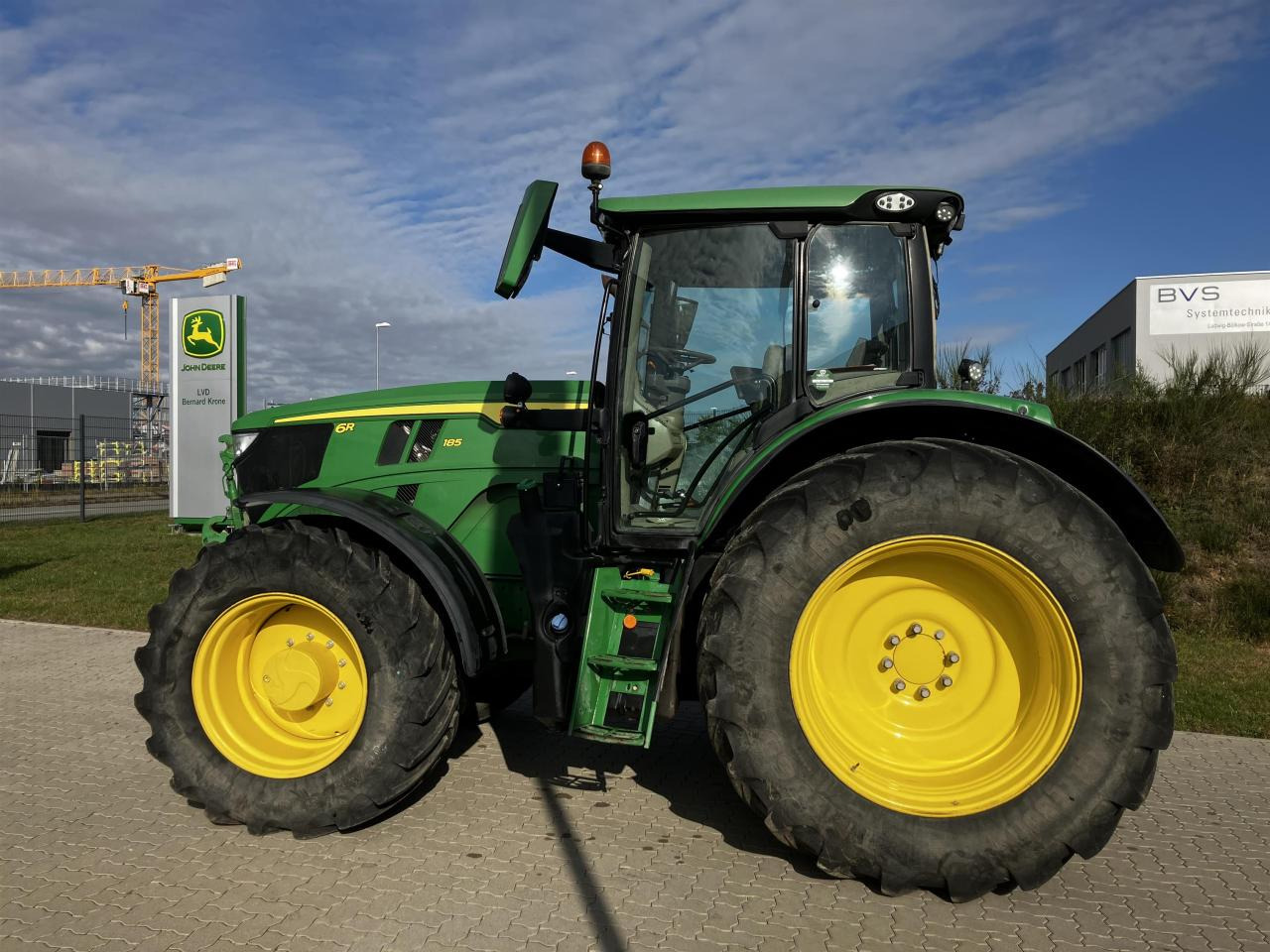 John Deere 6R 185 - 장궤형 트랙터 : 사진 1 John Deere 6R 185 - 장궤형 트랙터 : 사진 1