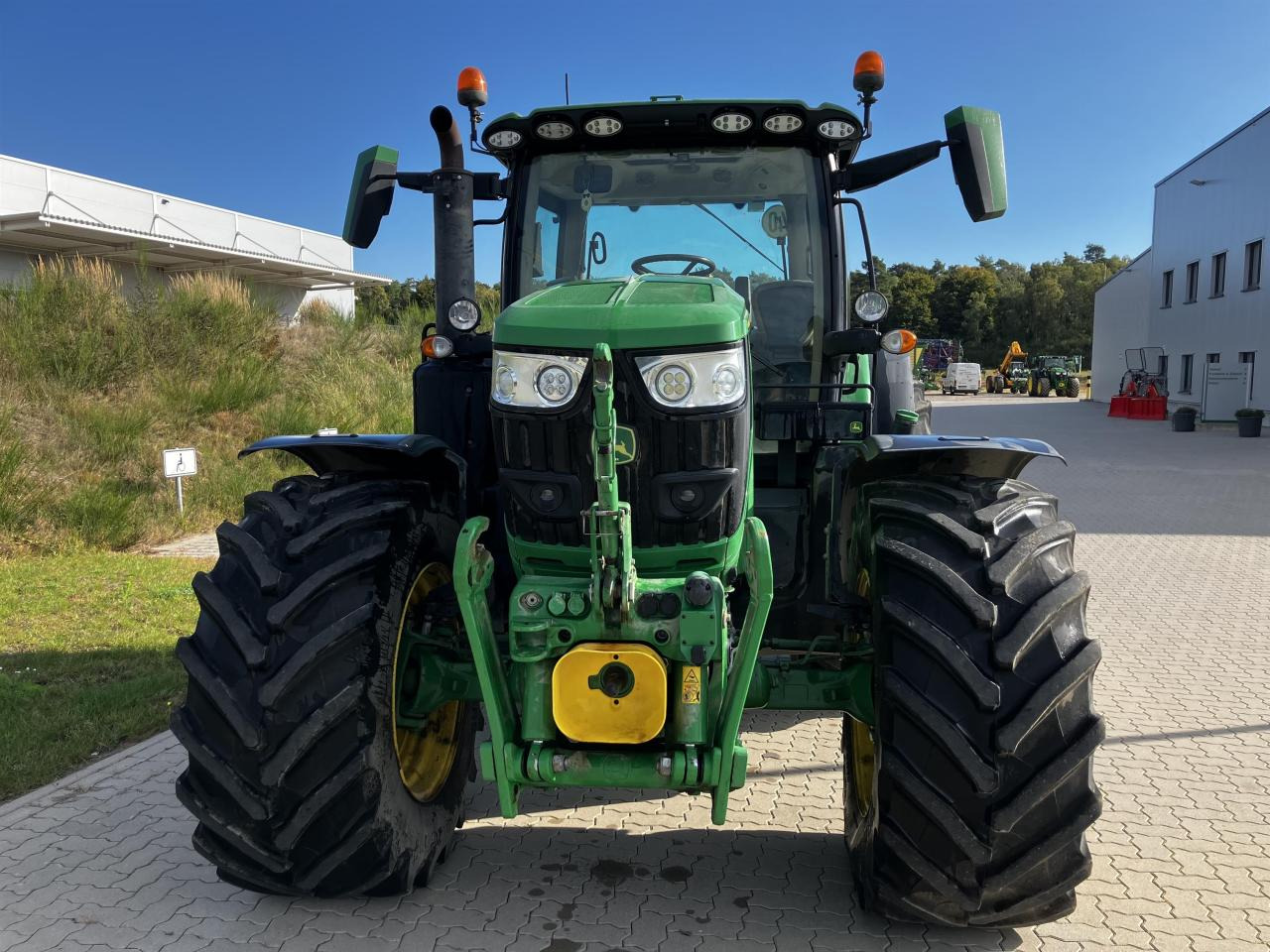 John Deere 6R 185 - 장궤형 트랙터 : 사진 3 John Deere 6R 185 - 장궤형 트랙터 : 사진 3