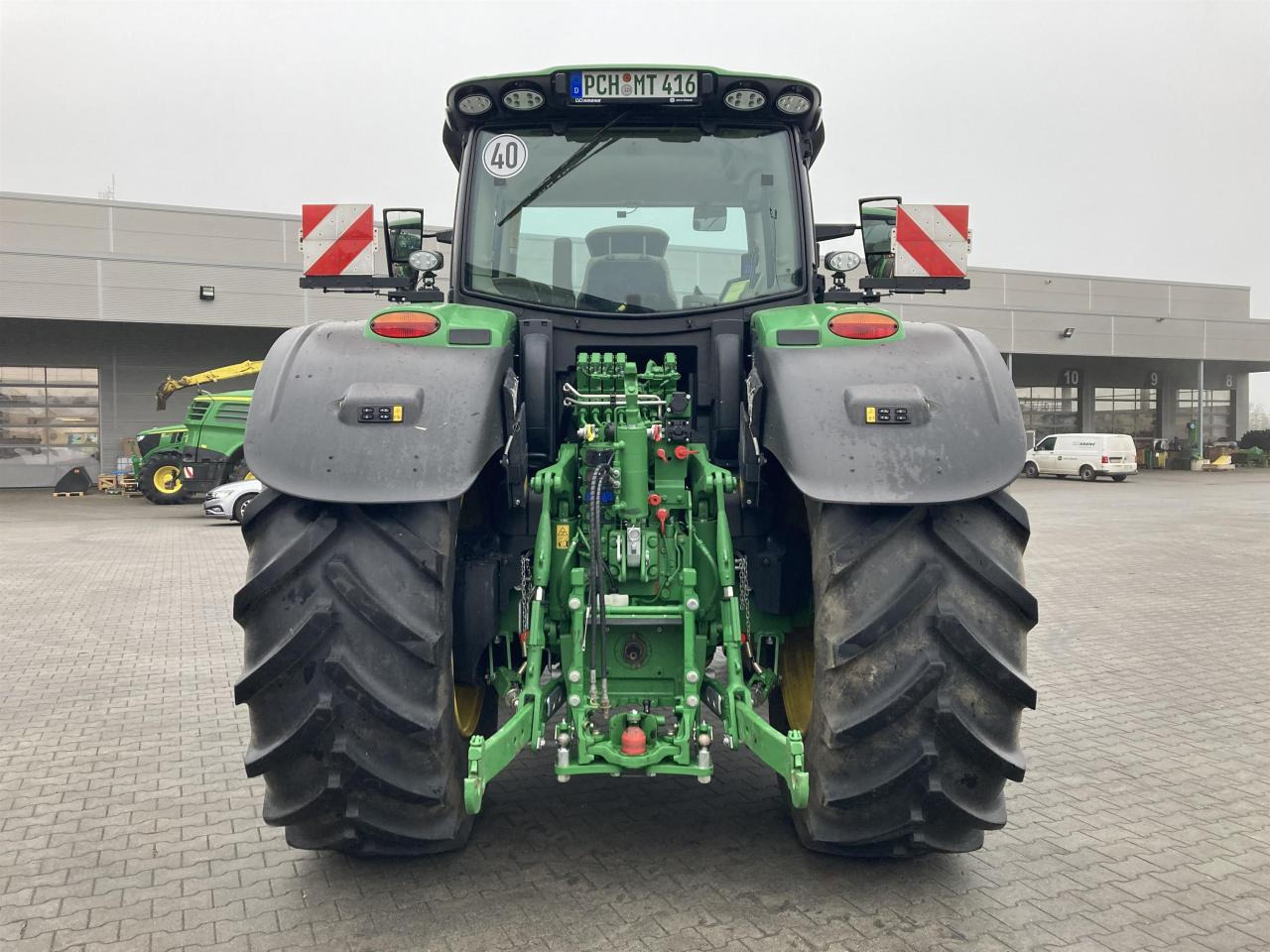 John Deere 6R 215 - 장궤형 트랙터 : 사진 3 John Deere 6R 215 - 장궤형 트랙터 : 사진 3
