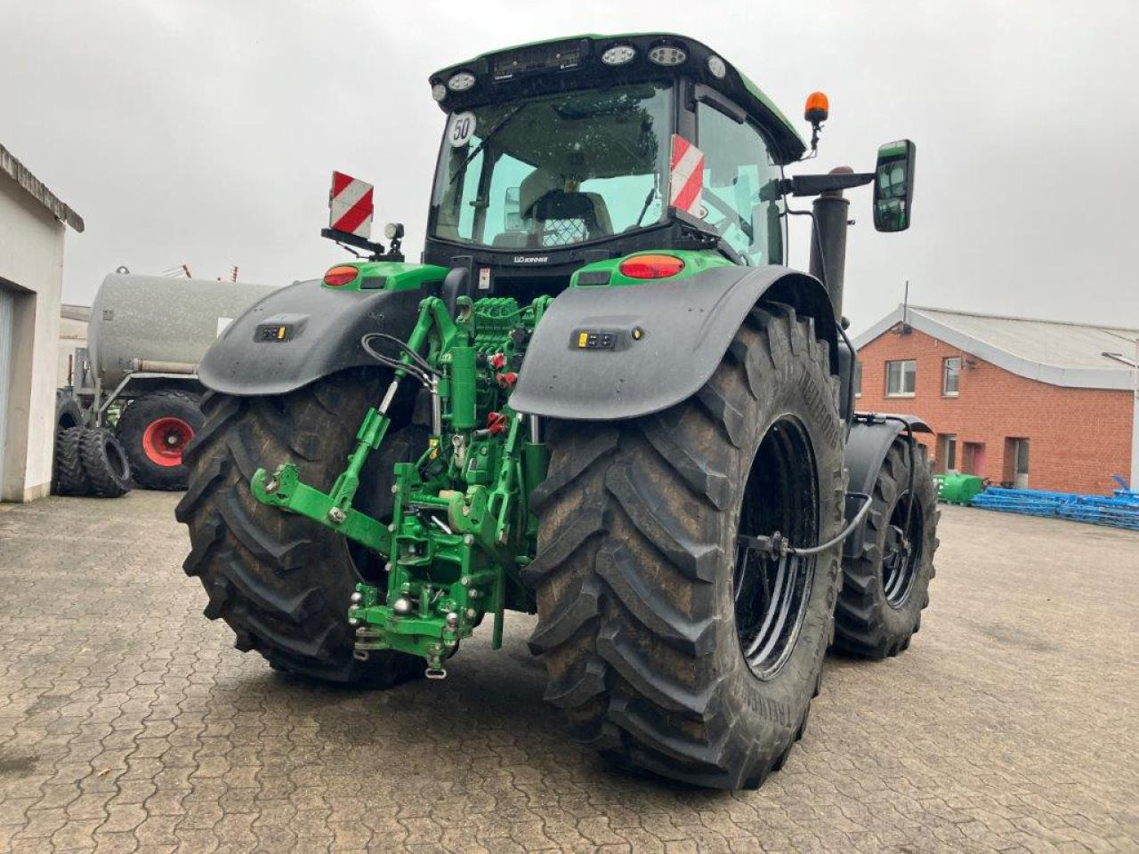 John Deere 6R 250 - 장궤형 트랙터 : 사진 5 John Deere 6R 250 - 장궤형 트랙터 : 사진 5