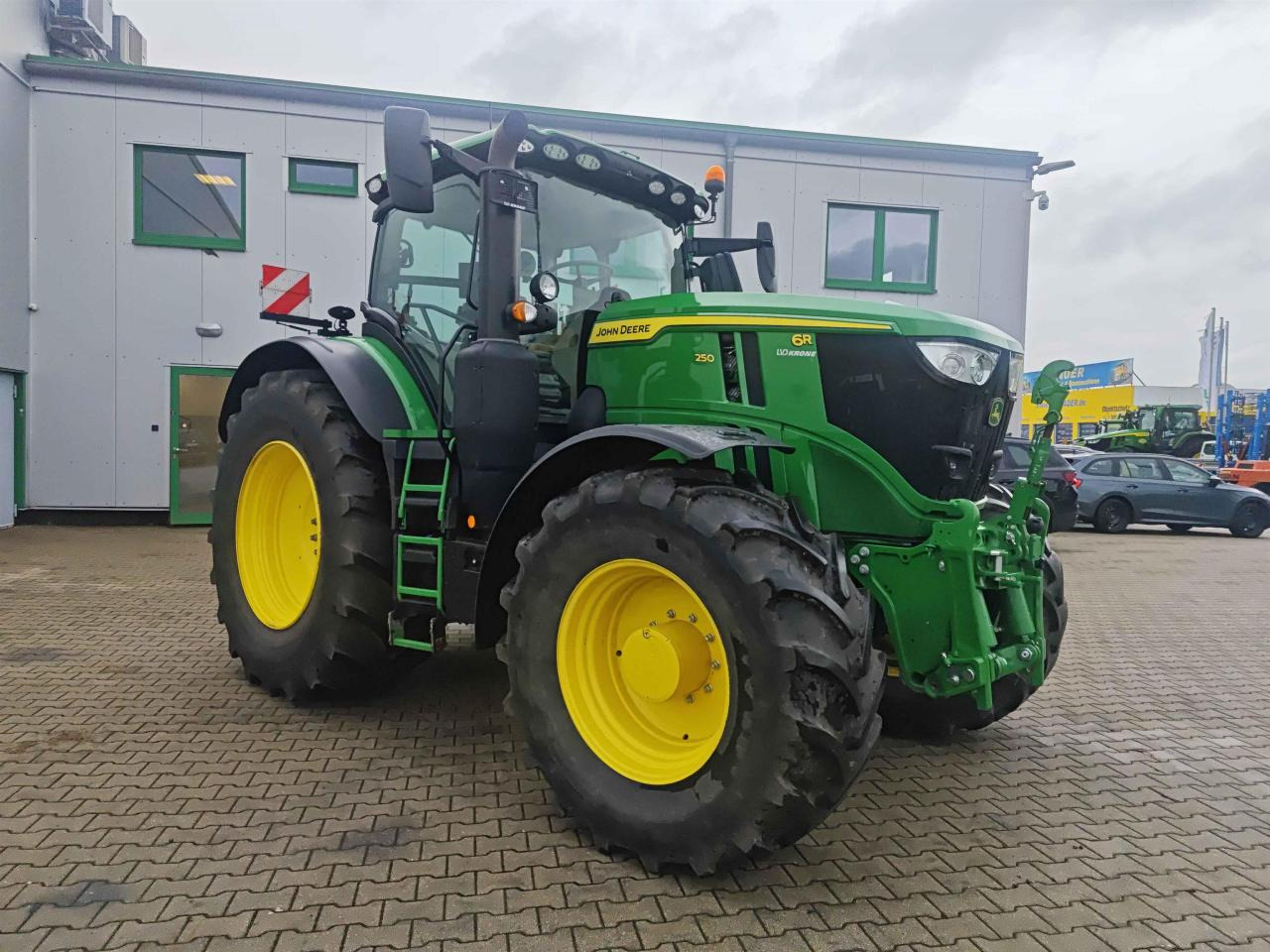 John Deere 6R 250 - 장궤형 트랙터 : 사진 2 John Deere 6R 250 - 장궤형 트랙터 : 사진 2