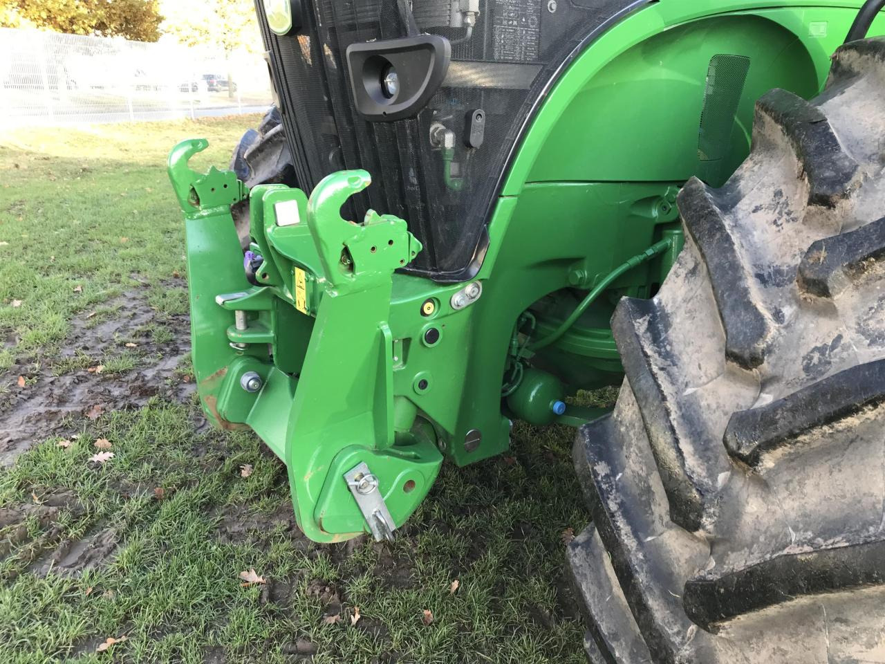 John Deere 7R 310 - 장궤형 트랙터 : 사진 4 John Deere 7R 310 - 장궤형 트랙터 : 사진 4