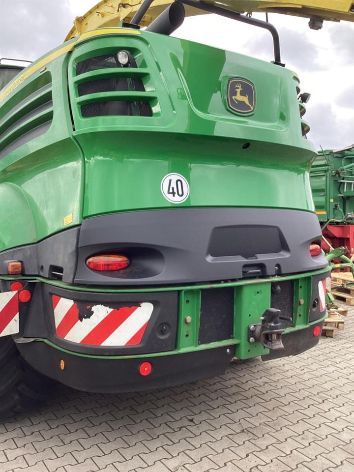 John Deere 8300 - 견인식 목초수확기 : 사진 5 John Deere 8300 - 견인식 목초수확기 : 사진 5