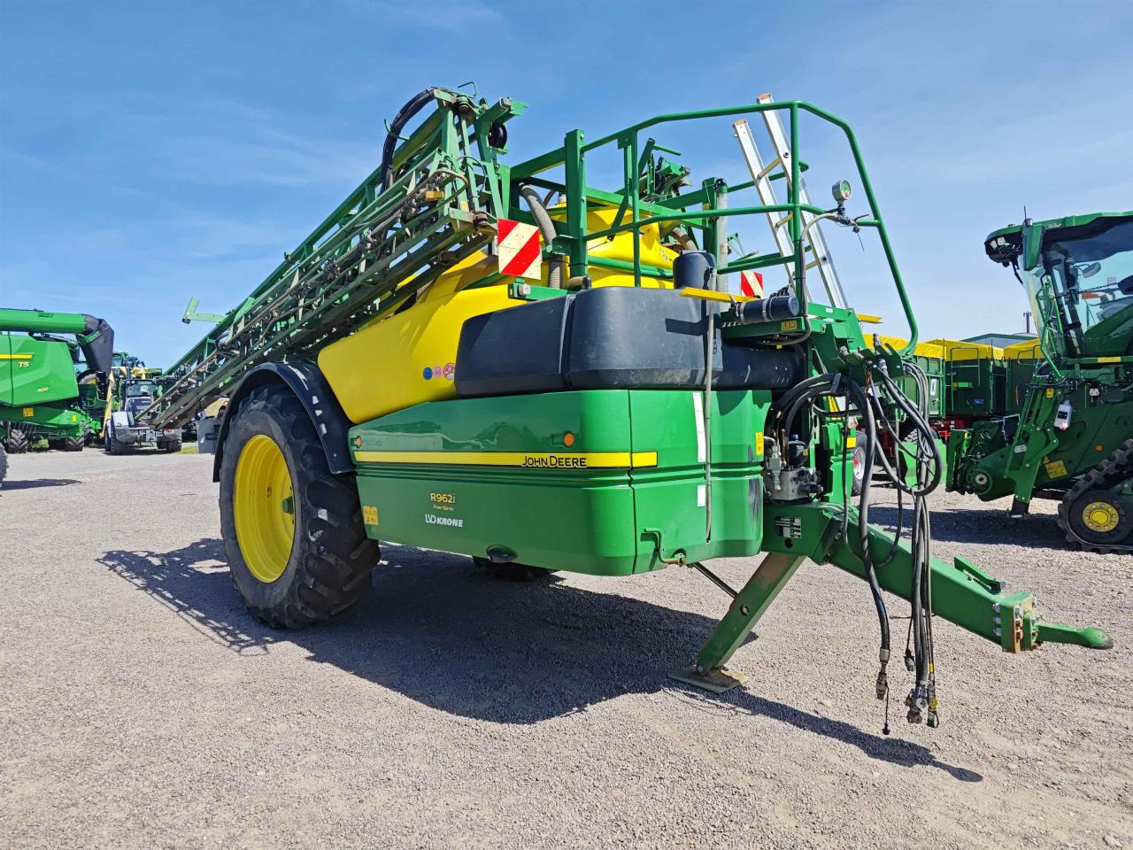 John Deere R962i - 견인 스프레이 : 사진 2 John Deere R962i - 견인 스프레이 : 사진 2