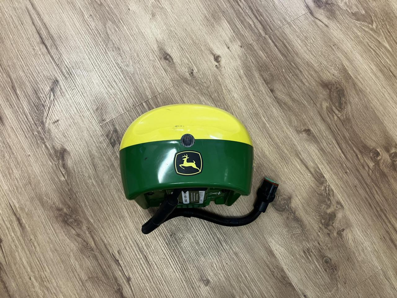 John Deere SF6000 SF3, M-RTK - 내비게이션 시스템 농업용 기계 용 : 사진 2 John Deere SF6000 SF3, M-RTK - 내비게이션 시스템 농업용 기계 용 : 사진 2