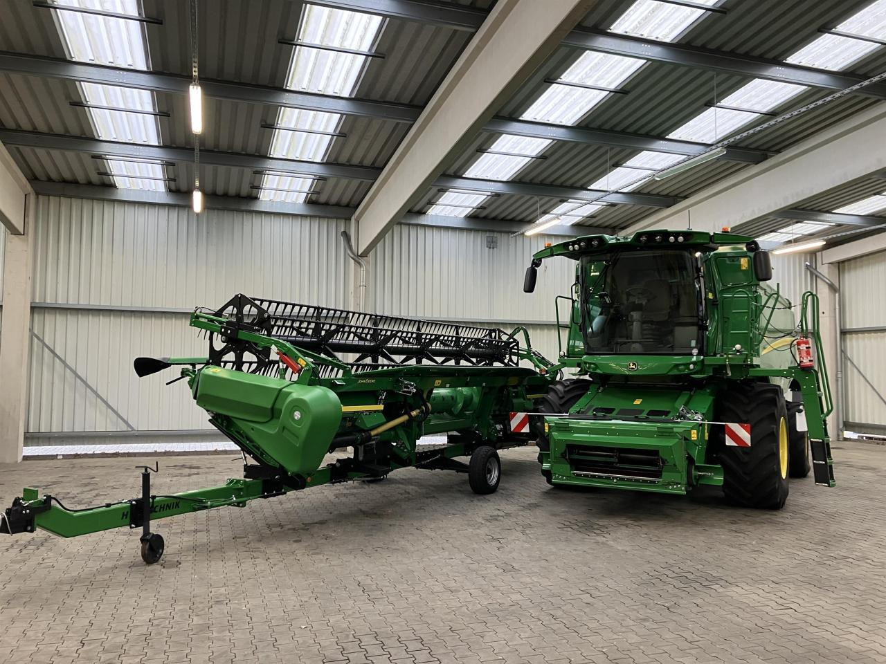 John Deere T560 - 목초수확기 : 사진 2 John Deere T560 - 목초수확기 : 사진 2