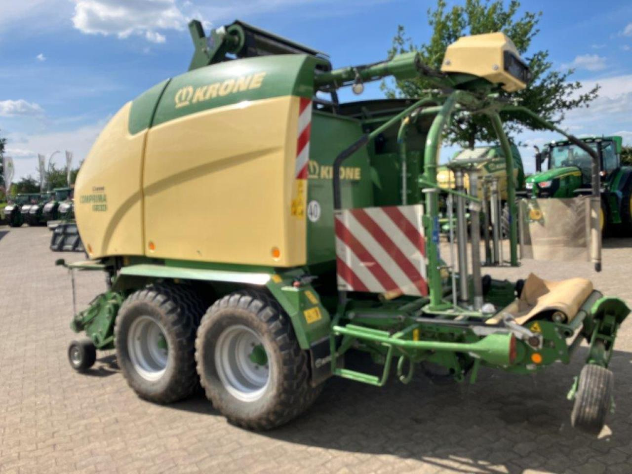 Krone CF 155 XC Comprima - 원형 베일러 : 사진 5 Krone CF 155 XC Comprima - 원형 베일러 : 사진 5