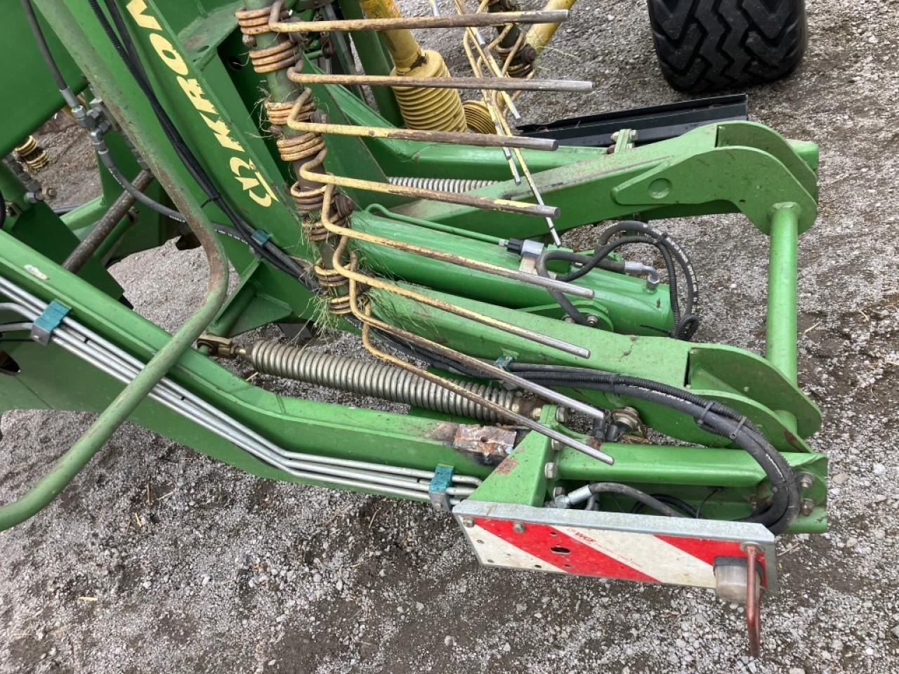 Krone SWADRO 1400 - 반전기/ 레이크 : 사진 4 Krone SWADRO 1400 - 반전기/ 레이크 : 사진 4
