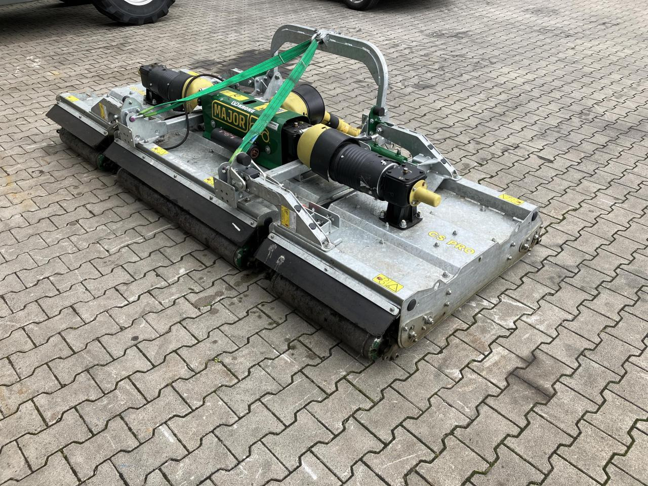 Major MJ65-300 - 정원 모어 : 사진 2 Major MJ65-300 - 정원 모어 : 사진 2