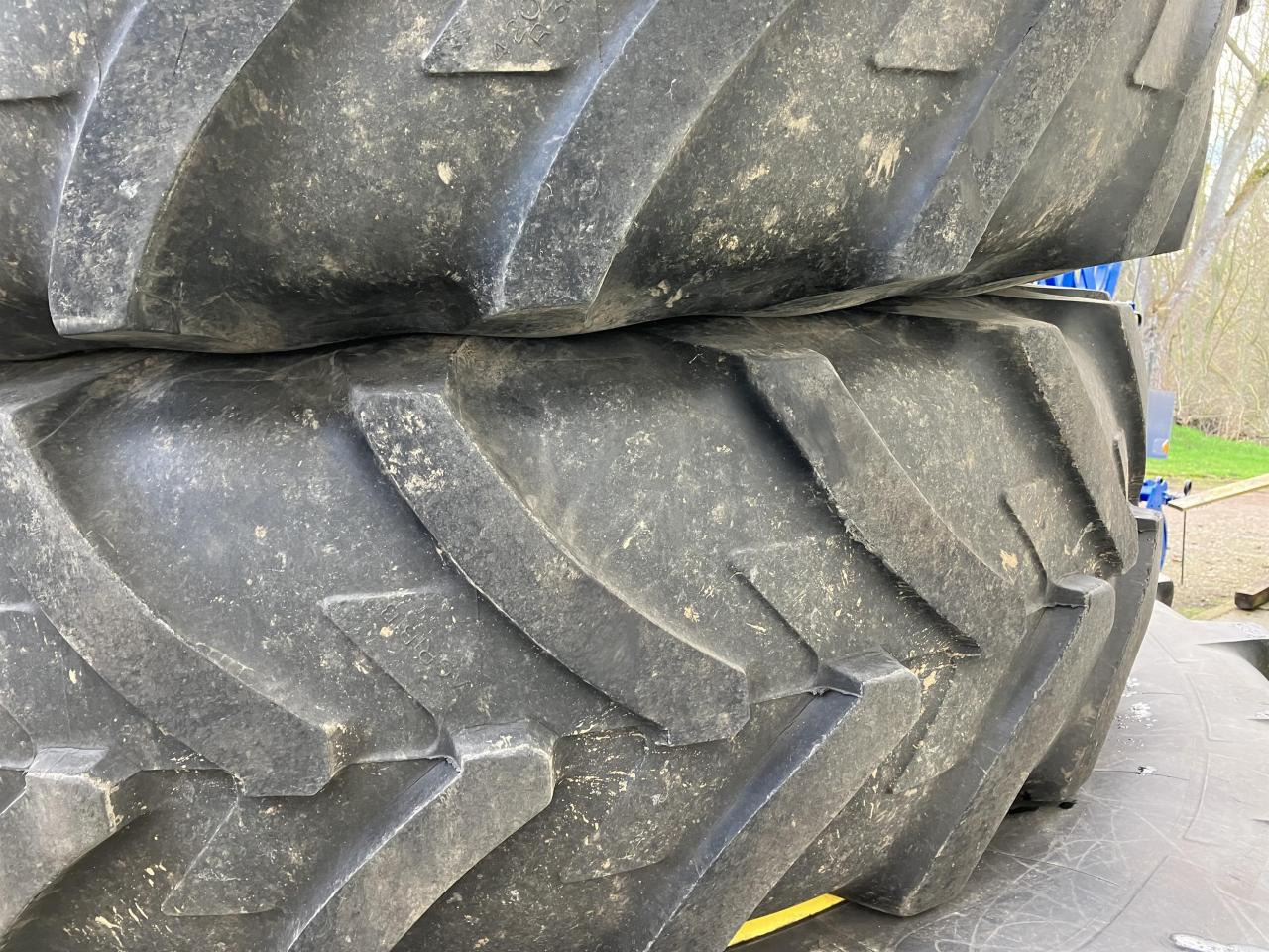 Michelin 420/85R34 - 타이어 농업용 기계 용 : 사진 4 Michelin 420/85R34 - 타이어 농업용 기계 용 : 사진 4