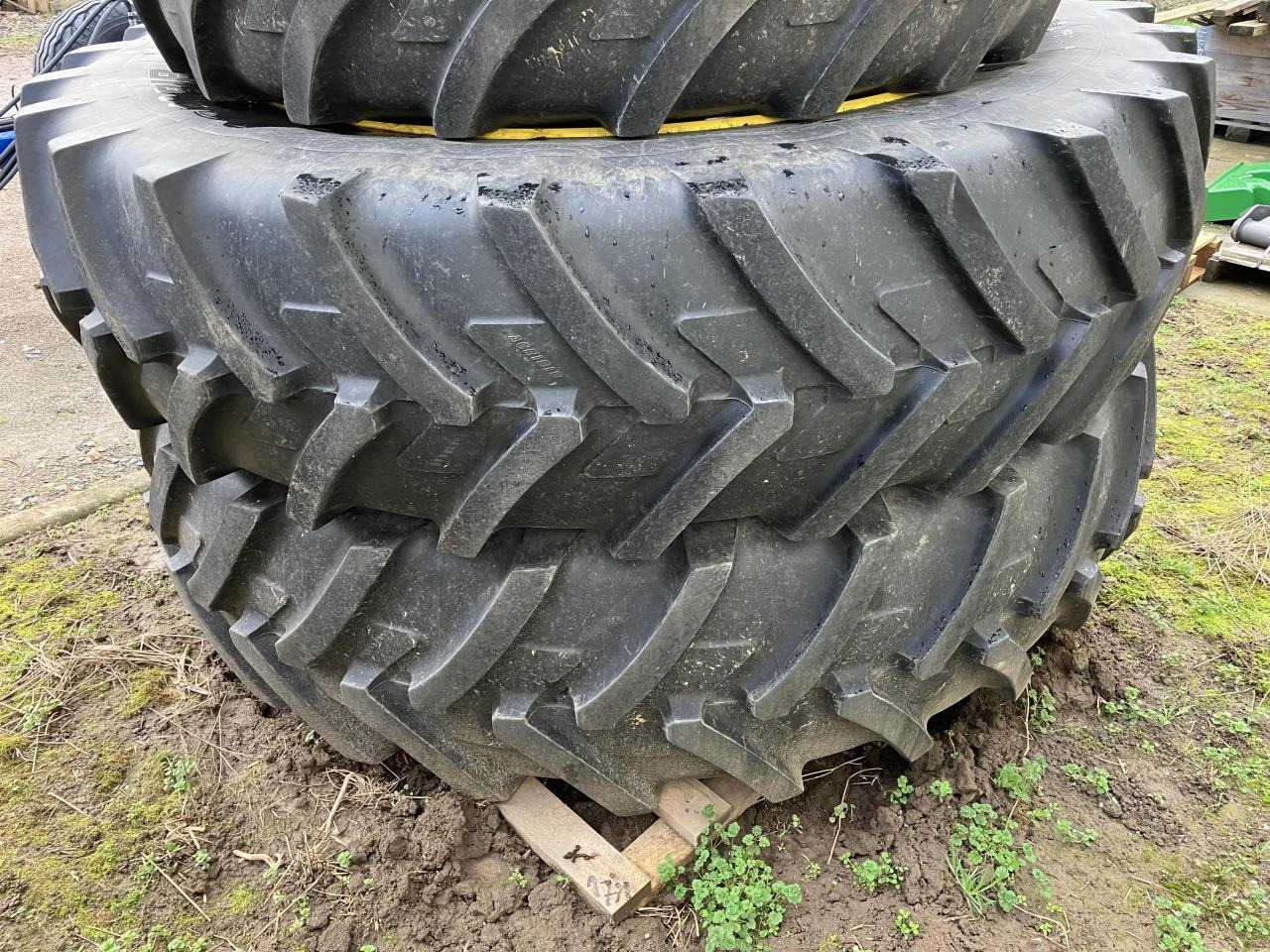 Michelin 480/80R50 - 타이어 농업용 기계 용 : 사진 3 Michelin 480/80R50 - 타이어 농업용 기계 용 : 사진 3