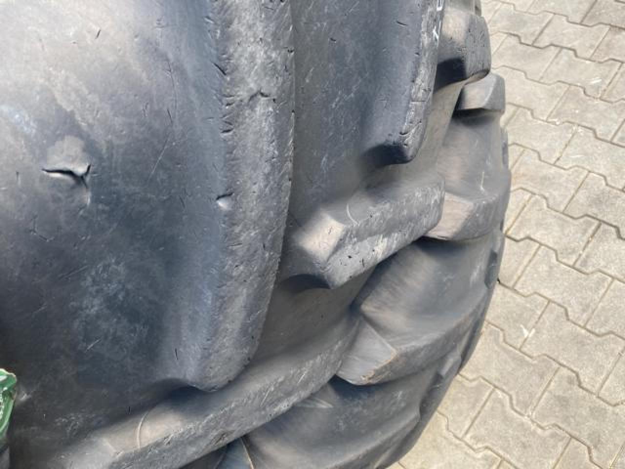Michelin 620/70R46 - 타이어 농업용 기계 용 : 사진 3 Michelin 620/70R46 - 타이어 농업용 기계 용 : 사진 3