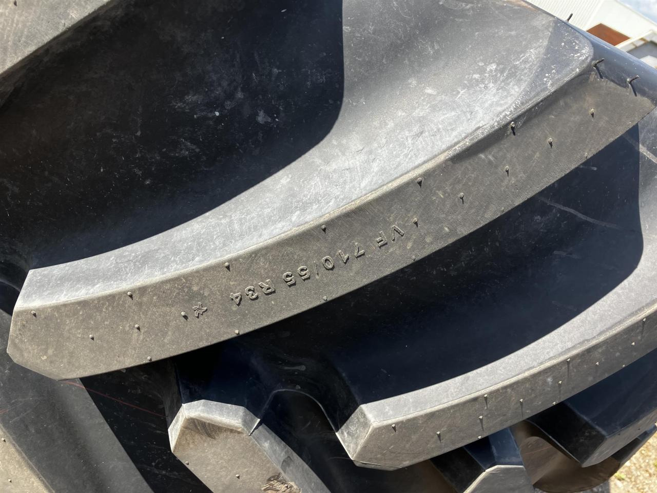 Michelin 710/55R34 VF - 타이어 농업용 기계 용 : 사진 3 Michelin 710/55R34 VF - 타이어 농업용 기계 용 : 사진 3