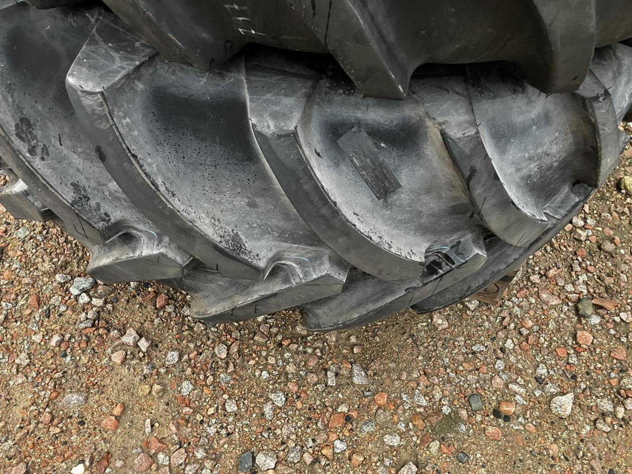 Mitas 500/80R28 - 타이어 농업용 기계 용 : 사진 3 Mitas 500/80R28 - 타이어 농업용 기계 용 : 사진 3