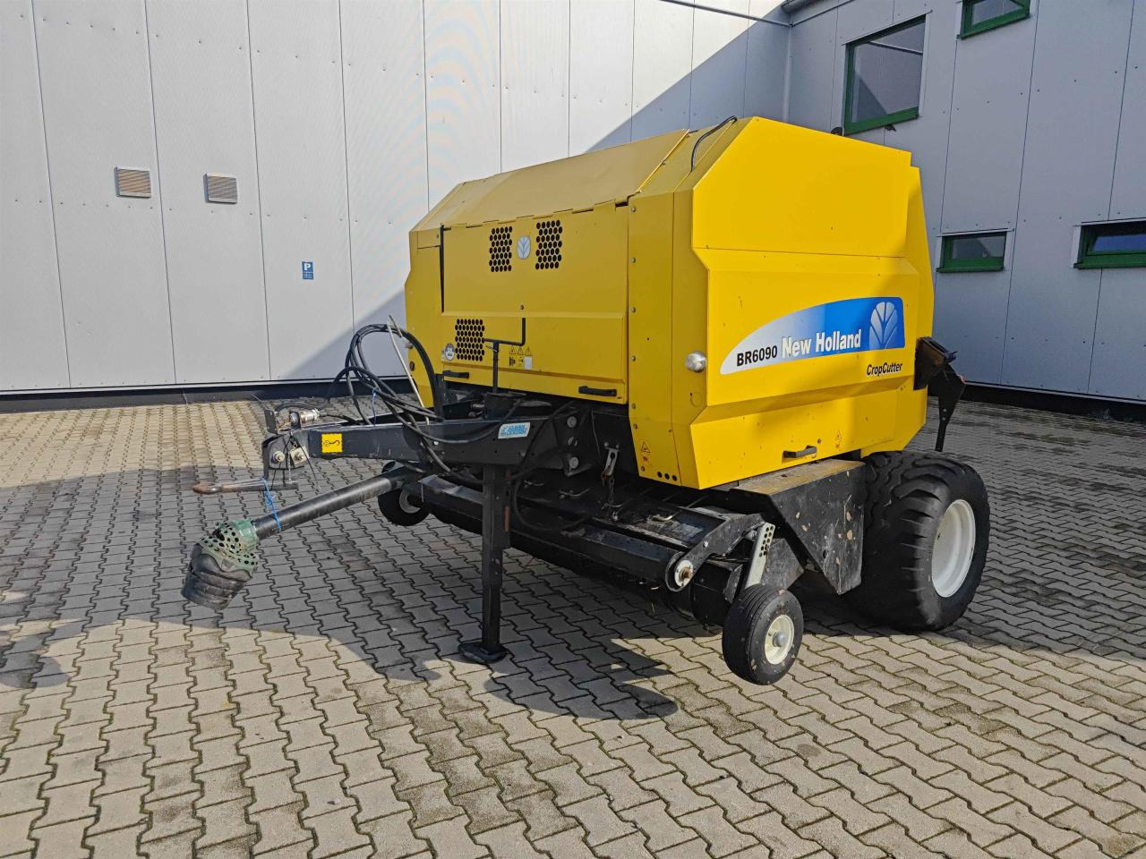 New Holland BR6090 - 원형 베일러 : 사진 1 New Holland BR6090 - 원형 베일러 : 사진 1