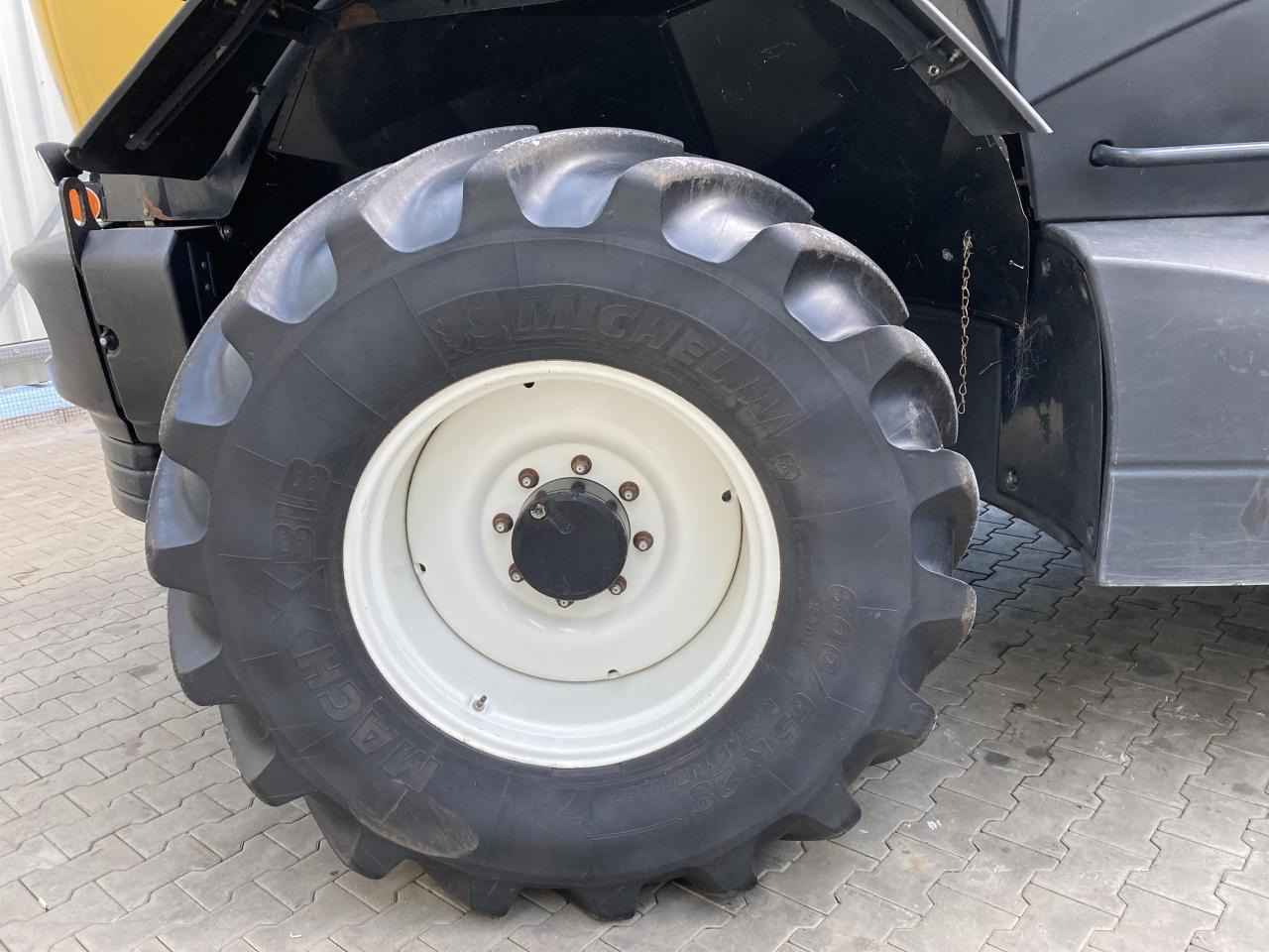 견인식 목초수확기 New Holland FR700 : 사진 11