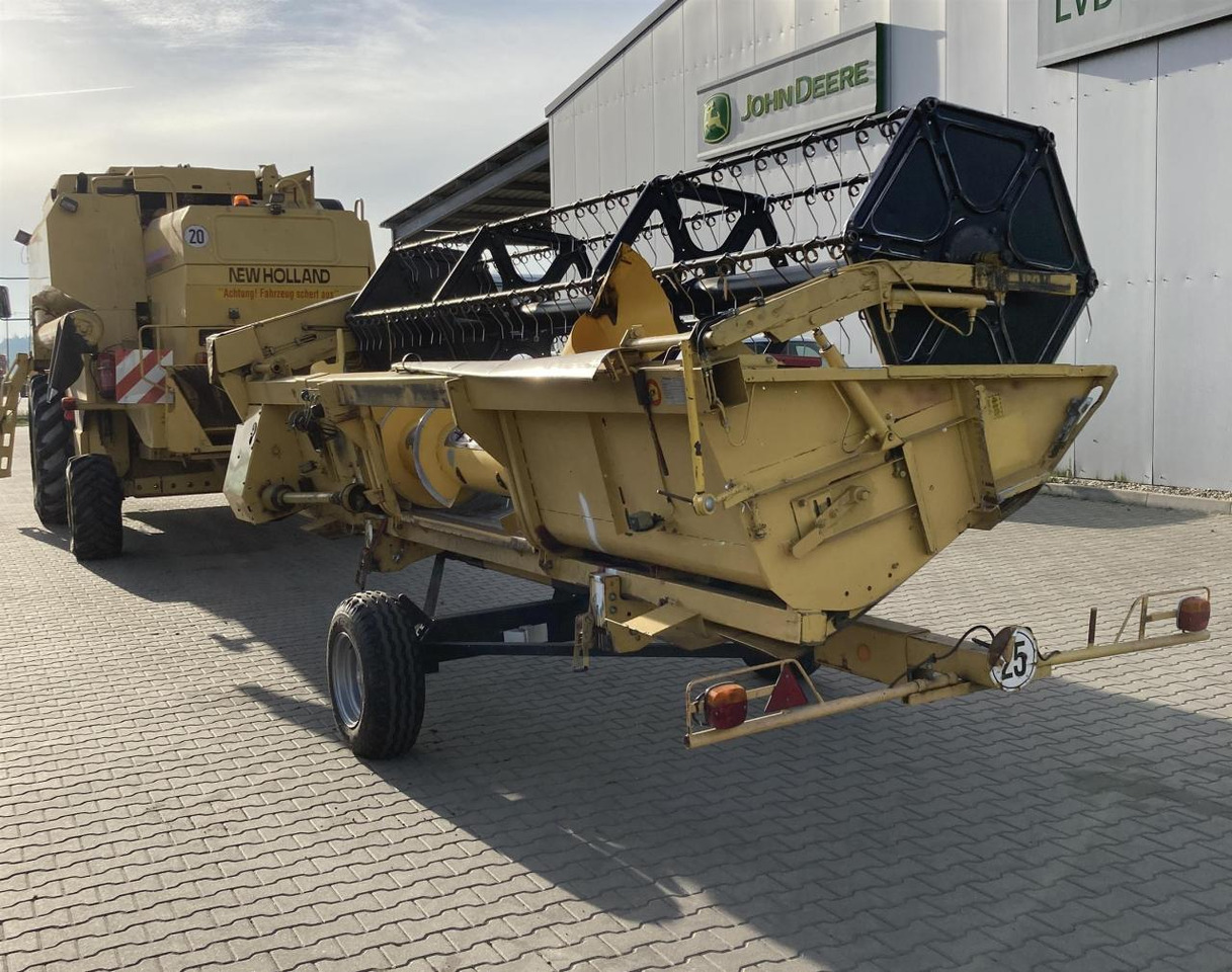 New Holland TX 65 Plus - 목초수확기 : 사진 5 New Holland TX 65 Plus - 목초수확기 : 사진 5