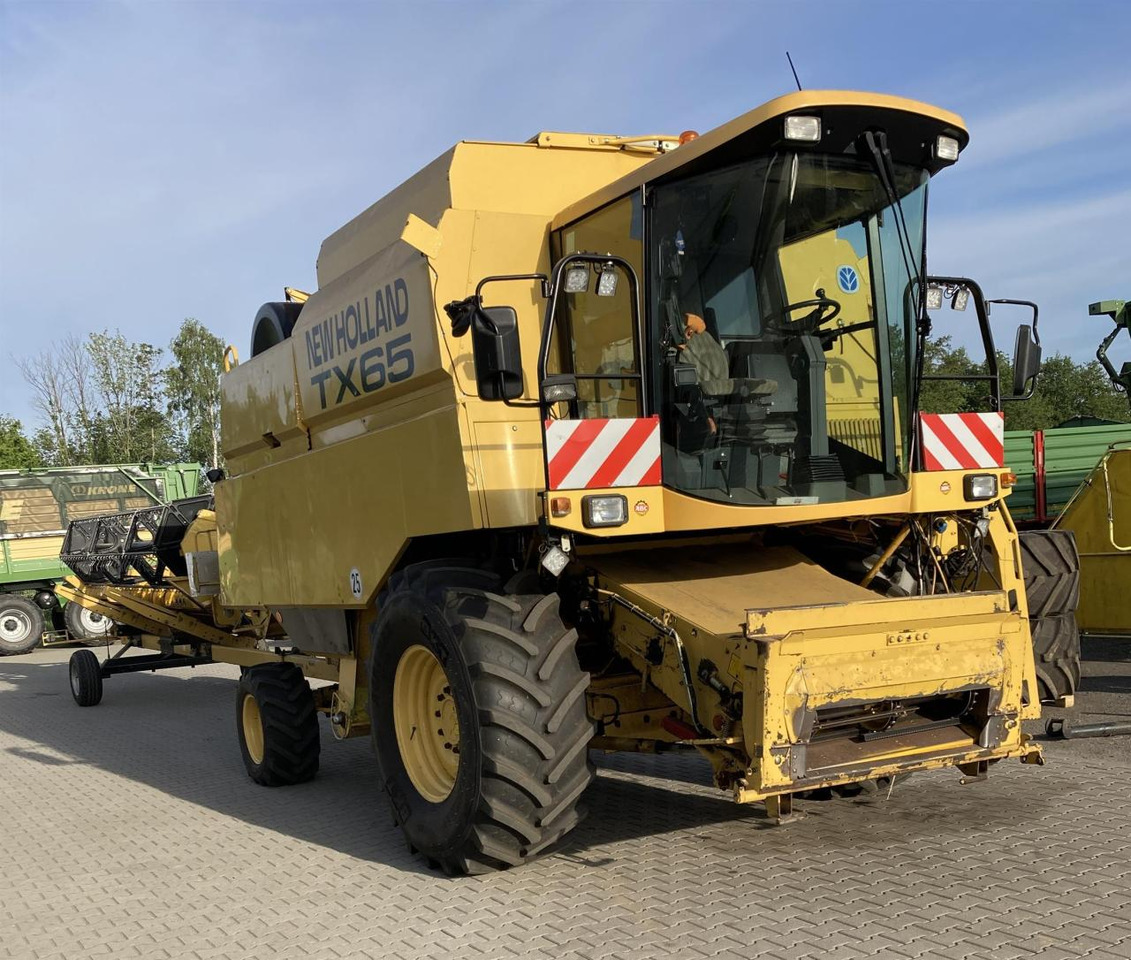 New Holland TX 65 Plus - 목초수확기 : 사진 1 New Holland TX 65 Plus - 목초수확기 : 사진 1