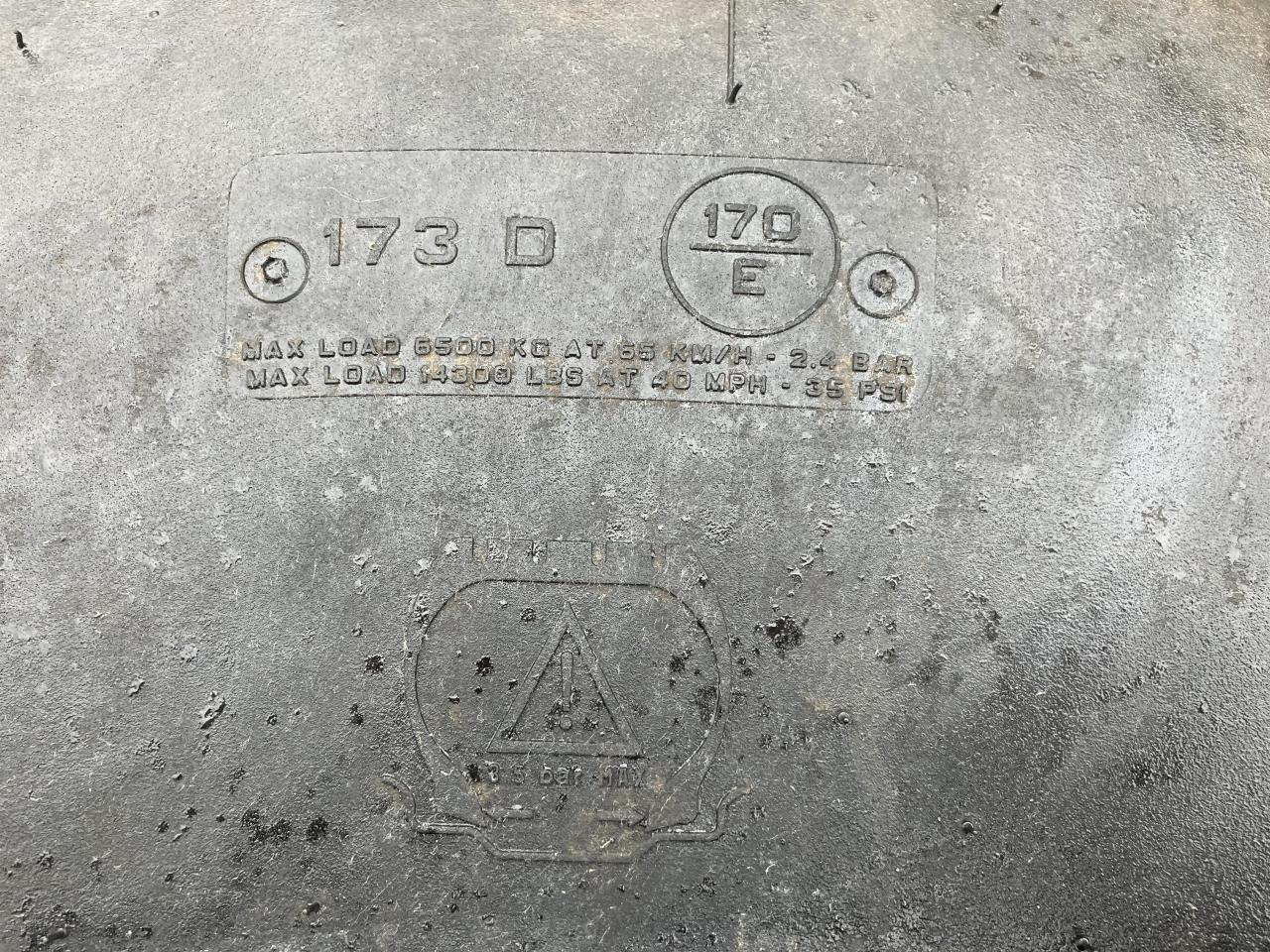 Trelleborg 710/70R42 - 타이어 농업용 기계 용 : 사진 4 Trelleborg 710/70R42 - 타이어 농업용 기계 용 : 사진 4