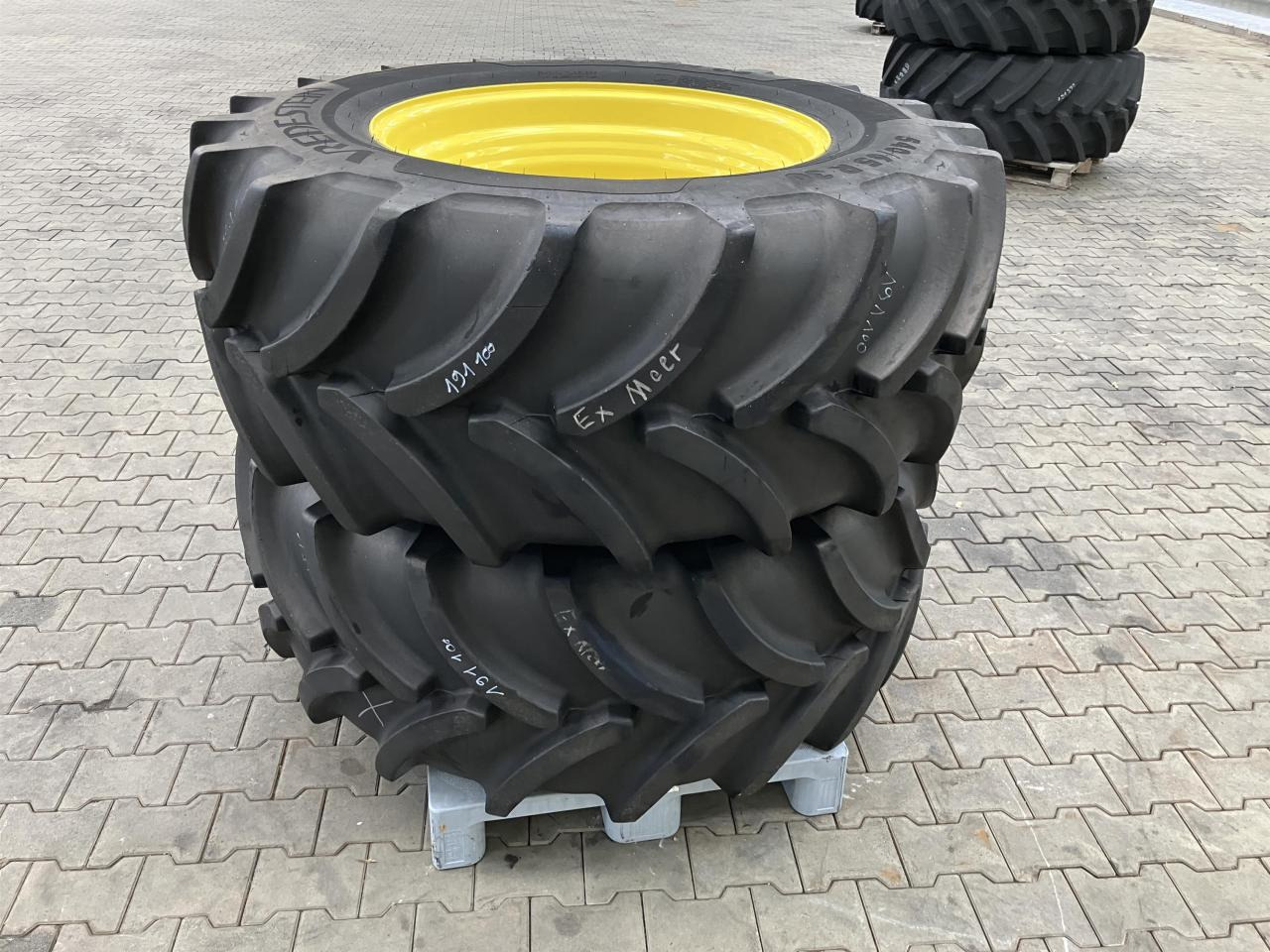 Vredestein 540/65R30 - 타이어 농업용 기계 용 : 사진 2 Vredestein 540/65R30 - 타이어 농업용 기계 용 : 사진 2