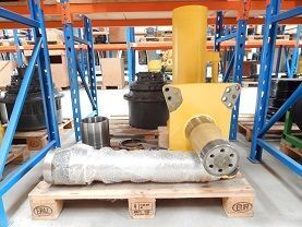 Komatsu AMORTIGUADOR DELANTERO 569-50-61004 Komatsu HD465-5 articulated dump - 쇼크 업소버 관절 덤프 용 : 사진 1 Komatsu AMORTIGUADOR DELANTERO 569-50-61004 Komatsu HD465-5 articulated dump - 쇼크 업소버 관절 덤프 용 : 사진 1