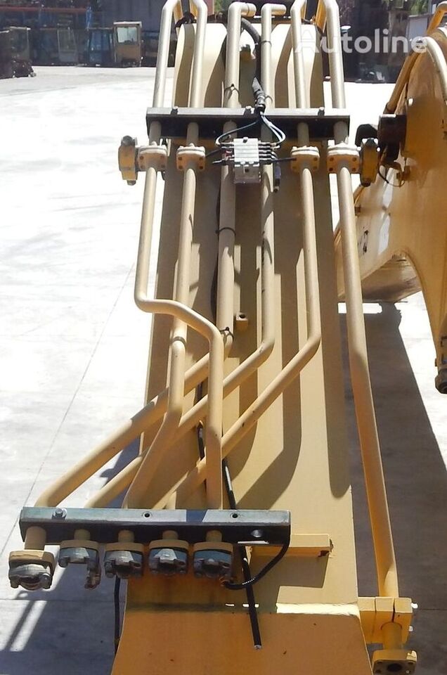 Komatsu PLUMA PARA Komatsu PW200-7 - 크레인 붐 굴착기 용 : 사진 3 Komatsu PLUMA PARA Komatsu PW200-7 - 크레인 붐 굴착기 용 : 사진 3