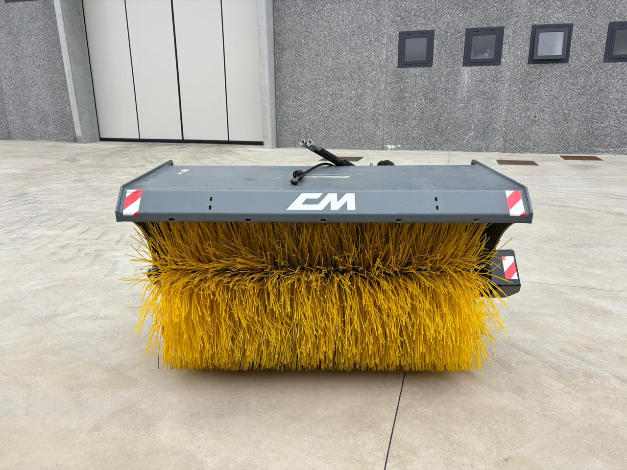 CM Angle sweeper CSA 125 - 빗자루 제설차량 용 : 사진 1 CM Angle sweeper CSA 125 - 빗자루 제설차량 용 : 사진 1