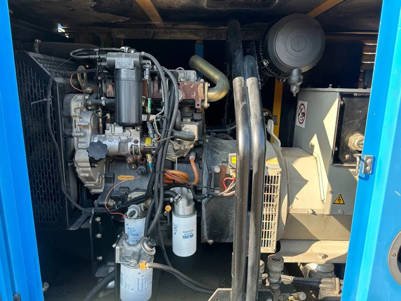 Atlas-Copco QAS 60 Perkins Stamford 60 kVA Silent Rental generatorset - 발전기 세트 : 사진 4 Atlas-Copco QAS 60 Perkins Stamford 60 kVA Silent Rental generatorset - 발전기 세트 : 사진 4