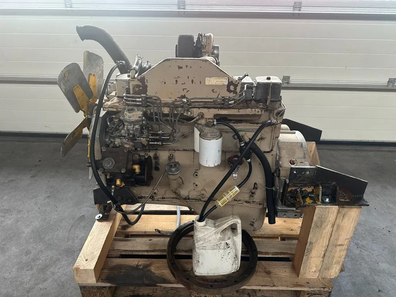 Cummins 6BTA5.9 diesel engine 6 cilinder 177 PK dieselmotor - 엔진 자재 취급 장비 용 : 사진 1 Cummins 6BTA5.9 diesel engine 6 cilinder 177 PK dieselmotor - 엔진 자재 취급 장비 용 : 사진 1