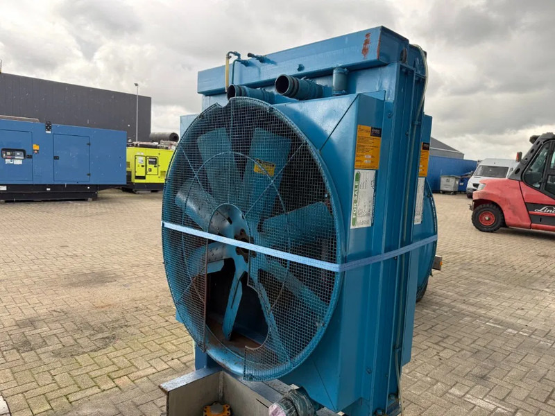 Cummins KTTA 19 G Radiateur Koeler Radiator 700 PK - 엔진 자재 취급 장비 용 : 사진 2 Cummins KTTA 19 G Radiateur Koeler Radiator 700 PK - 엔진 자재 취급 장비 용 : 사진 2