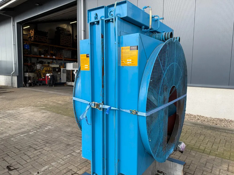 엔진 자재 취급 장비 용 Cummins KTTA 19 G Radiateur Koeler Radiator 700 PK : 사진 7 엔진 자재 취급 장비 용 Cummins KTTA 19 G Radiateur Koeler Radiator 700 PK : 사진 7