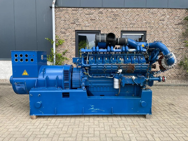 Deutz Gasset 800 / 1110 kVA Stamford generatorset - 발전기 세트 : 사진 2 Deutz Gasset 800 / 1110 kVA Stamford generatorset - 발전기 세트 : 사진 2
